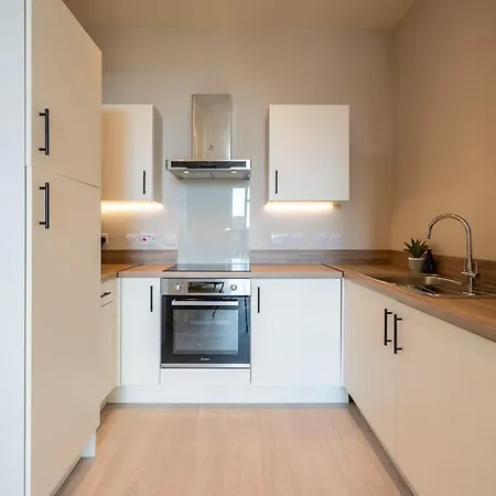 Lejlighed Cosy 1Br City Apartment - Sofa Bed *